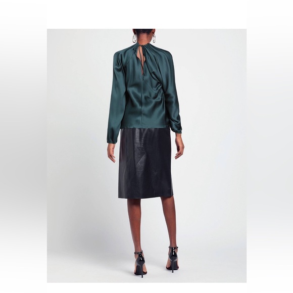 Colville never worn blouse with tags. Original price $435 - Picture 3 of 4